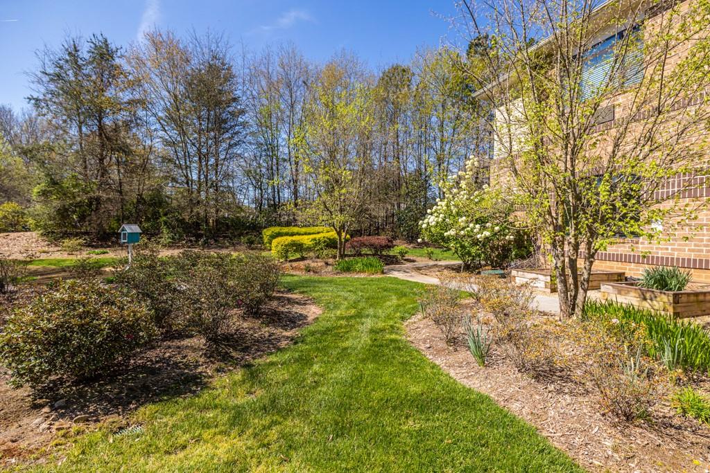 1800 Clairmont Lake, Unit 205 Decatur, GA 30033 - Photo 12 of 20