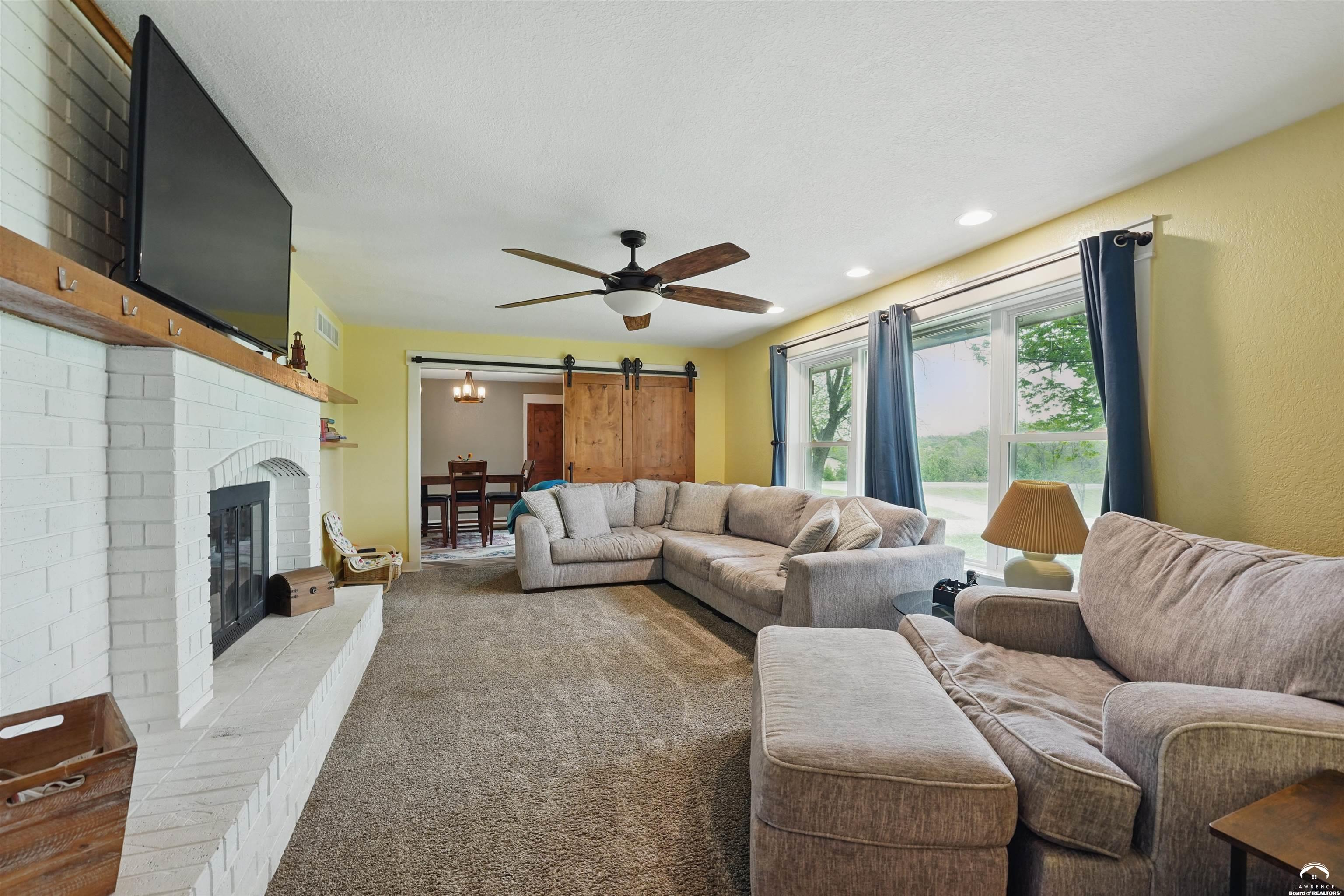 1633 North 600 Road Baldwin City, KS 66006 - Photo 6 of 30