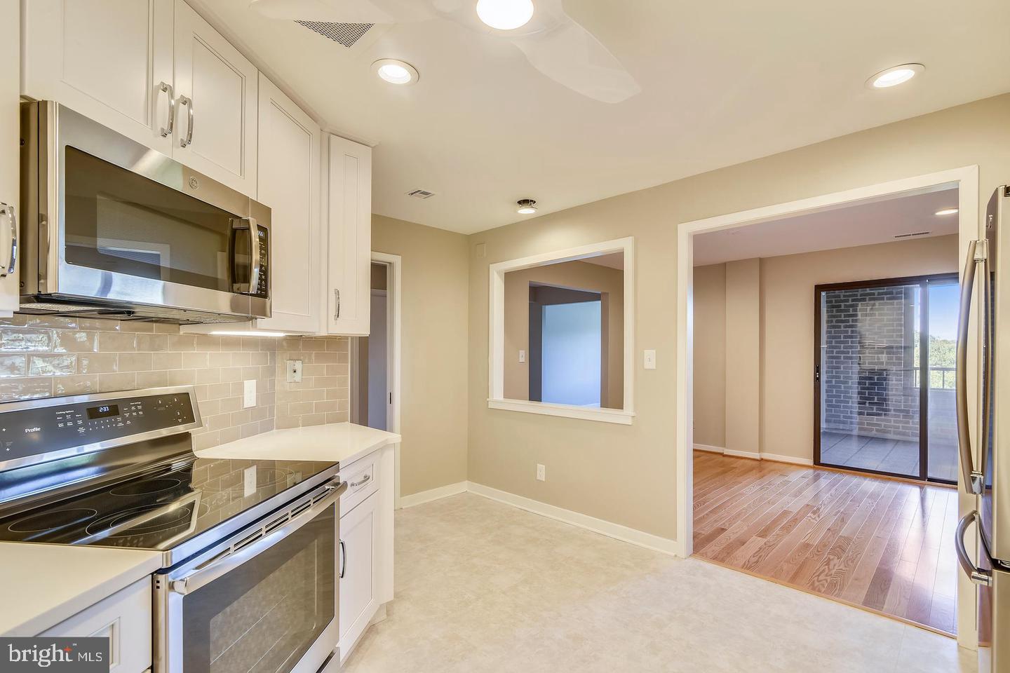 11500 Fairway Drive, Unit 606 Reston, VA 20190 - Photo 8 of 21