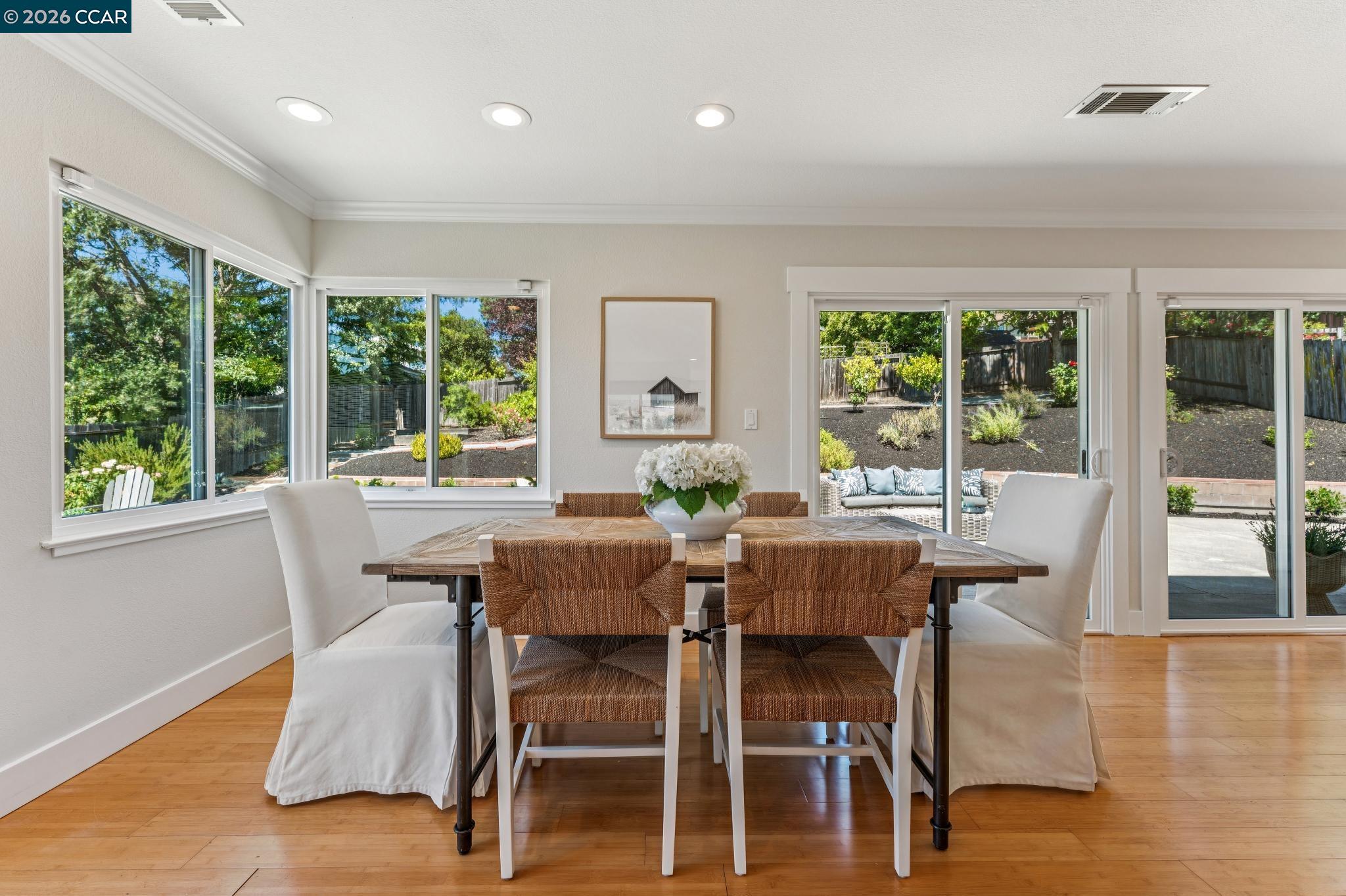 414 Castello Road Lafayette, CA 94549 - Photo 19 of 53