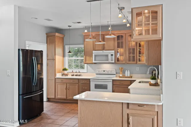 $385,000 | 3181 Island Drive Southeast, Bolivia, NC 28422