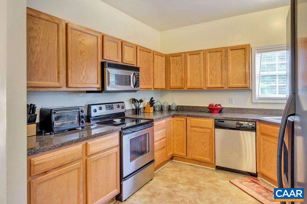 734 Ivy Road Scottsville, VA 24562 - Photo 4 of 21 Gallery Image 4