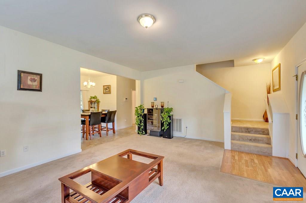 734 Ivy Road Scottsville, VA 24562 - Photo 7 of 21 Gallery Image 7