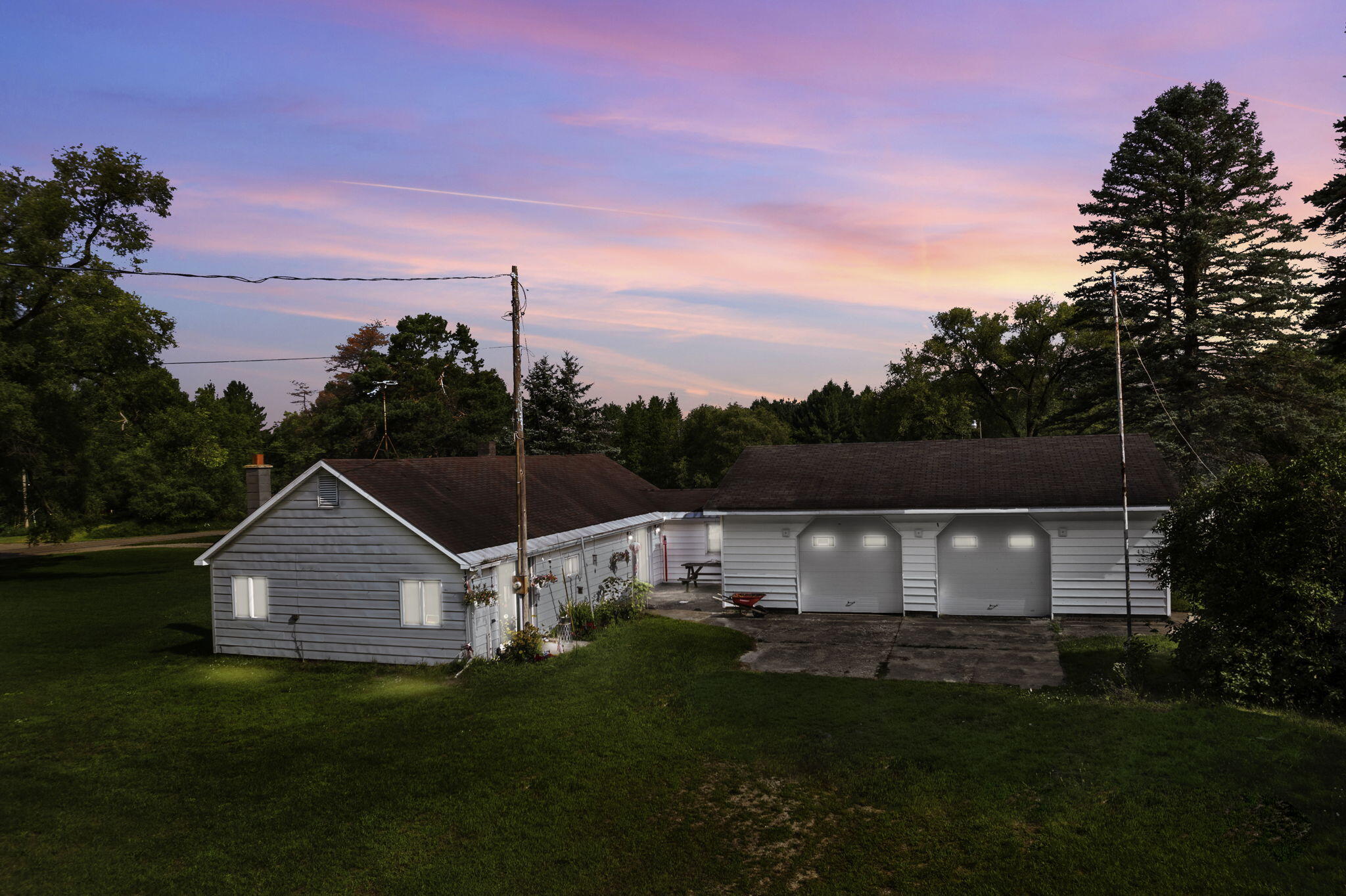 17982 8 Mile Road Stanwood, MI 49346 - Photo 1 of 35 36-web-or-mls-DJI_0014 2