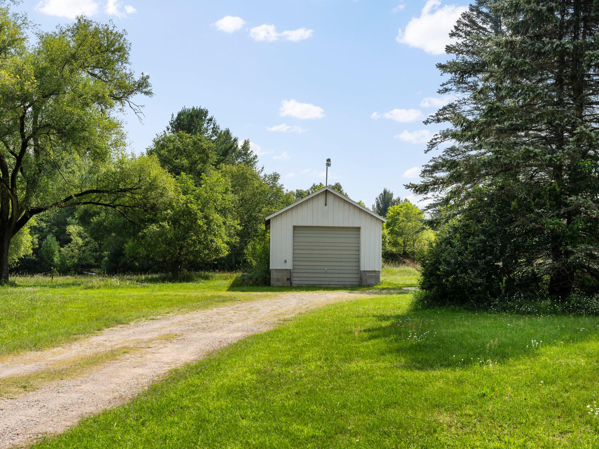 17982 8 Mile Road Stanwood, MI 49346 - Photo 21 of 35 33-web-or-mls-DSC05325