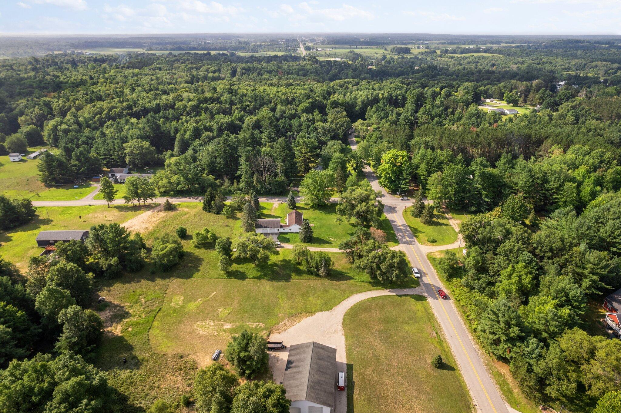 17982 8 Mile Road Stanwood, MI 49346 - Photo 29 of 35 8-web-or-mls-DJI_0010