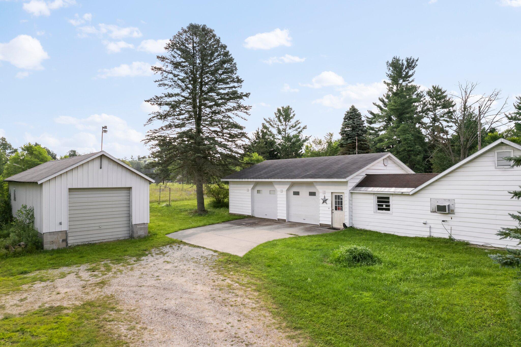 17982 8 Mile Road Stanwood, MI 49346 - Photo 3 of 35 1-web-or-mls-DJI_0001