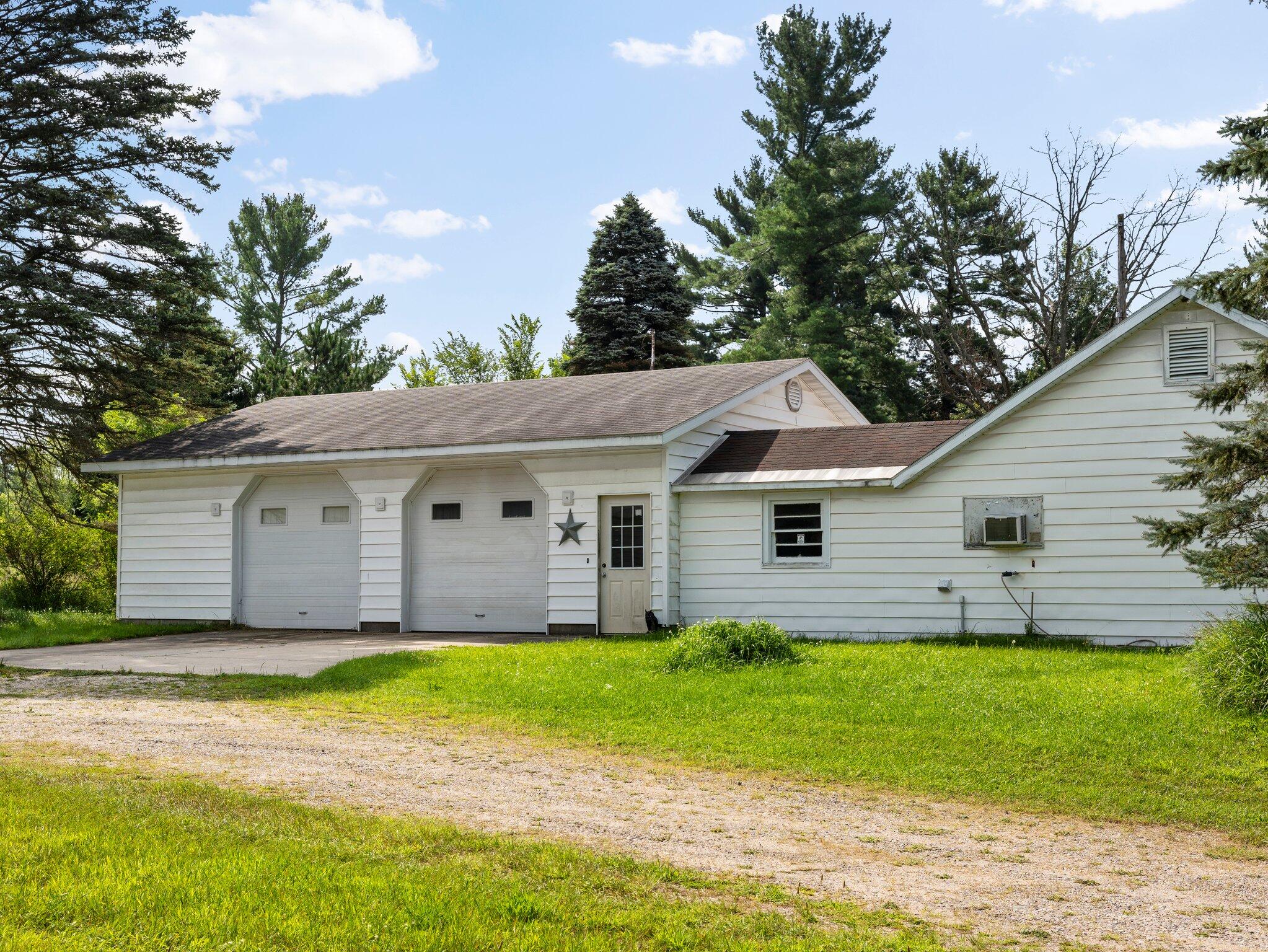 17982 8 Mile Road Stanwood, MI 49346 - Photo 34 of 35 34-web-or-mls-DSC05326