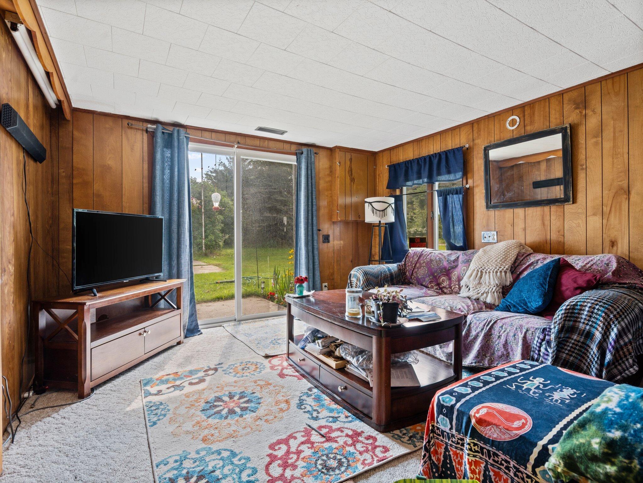 17982 8 Mile Road Stanwood, MI 49346 - Photo 4 of 35 16-web-or-mls-DSC05272