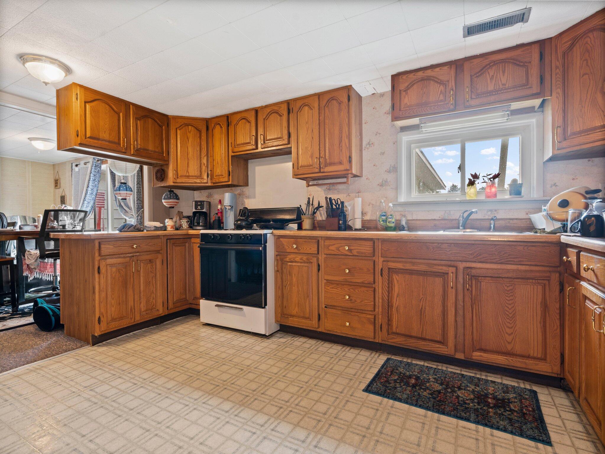17982 8 Mile Road Stanwood, MI 49346 - Photo 9 of 35 18-web-or-mls-DSC05279