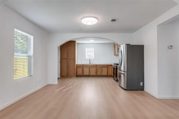 $1,500 | 2410 South Marsalis Avenue, Dallas, TX 75216