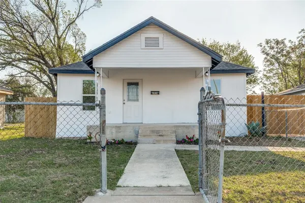 $1,500 | 2410 South Marsalis Avenue, Dallas, TX 75216