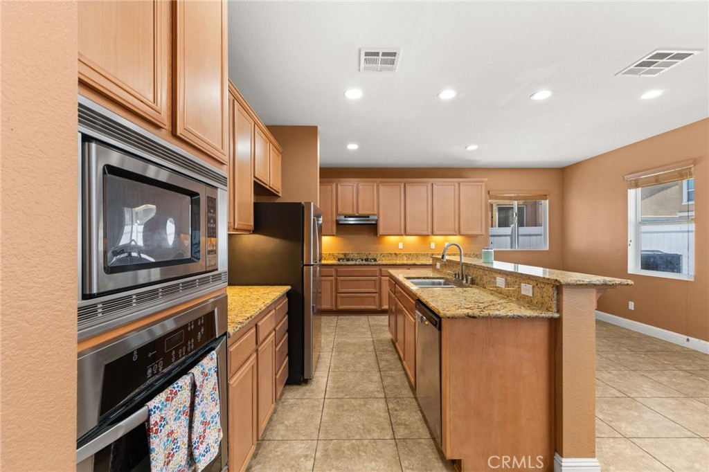 3693 Solandra Street Perris, CA 92571 - Photo 10 of 45
