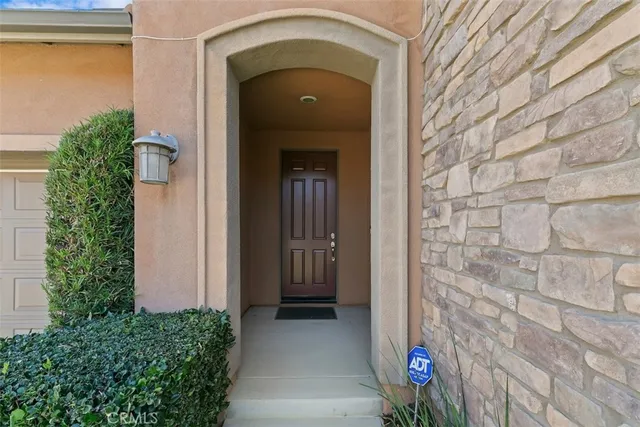 $799,000 | 25226 Pacific Crest Street, Corona, CA 92883