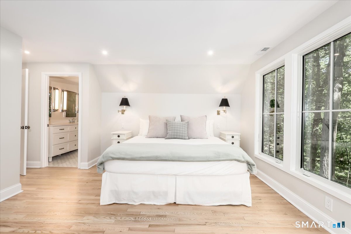 256 Wilton Road East Ridgefield, CT 06877 - Photo 18 of 40