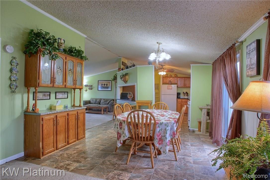1411 Minnesota Road Port Huron, MI 48060 - Photo 11 of 28 Dining_Room.jpg