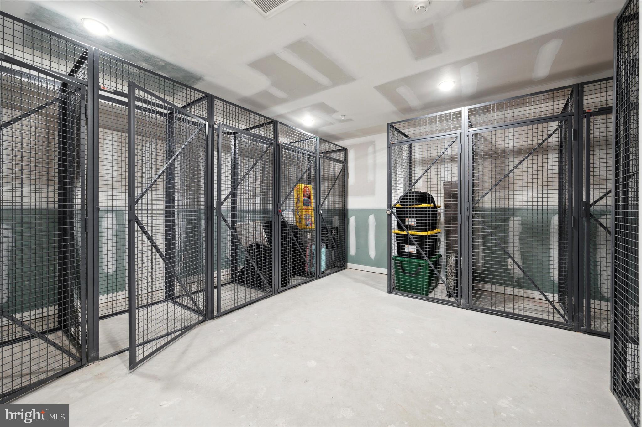 2513 North Howard Street, Unit 303 Philadelphia, PA 19133 - Photo 18 of 24 a view of a garage