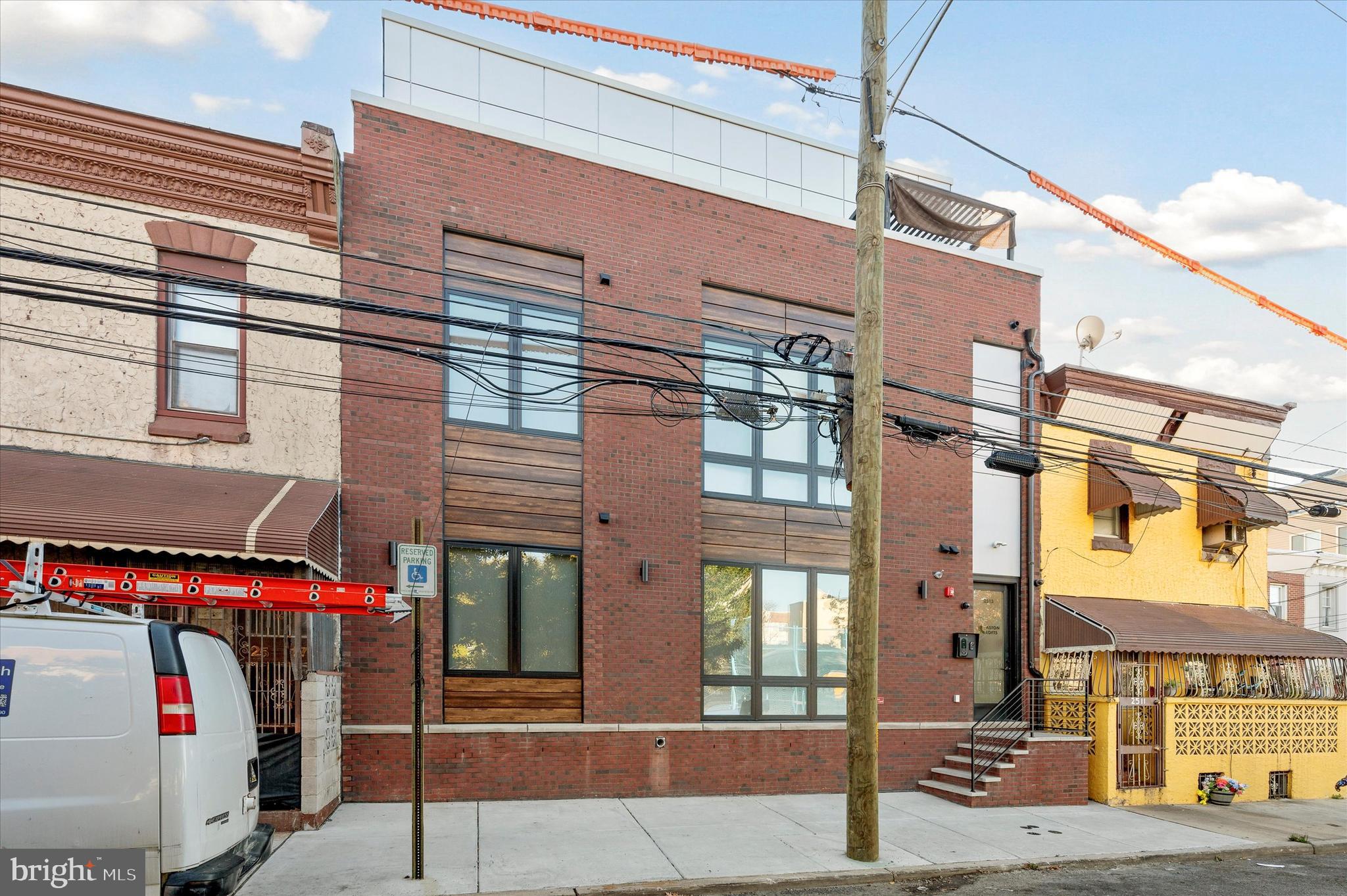 2513 North Howard Street, Unit 303 Philadelphia, PA 19133 - Photo 20 of 24 a view of city