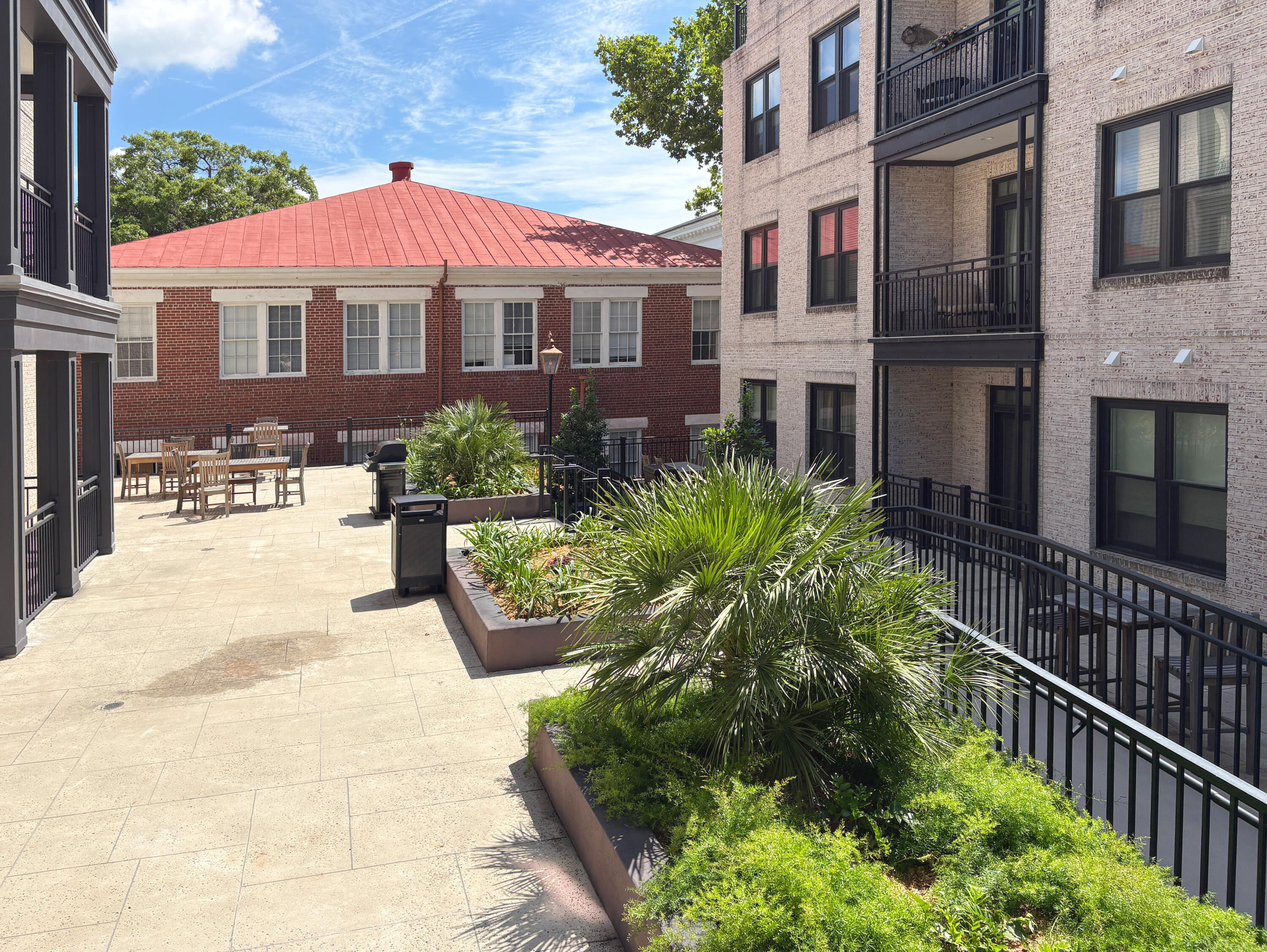 21 George Street, Unit 105 Charleston, SC 29401 - Photo 38 of 46 37