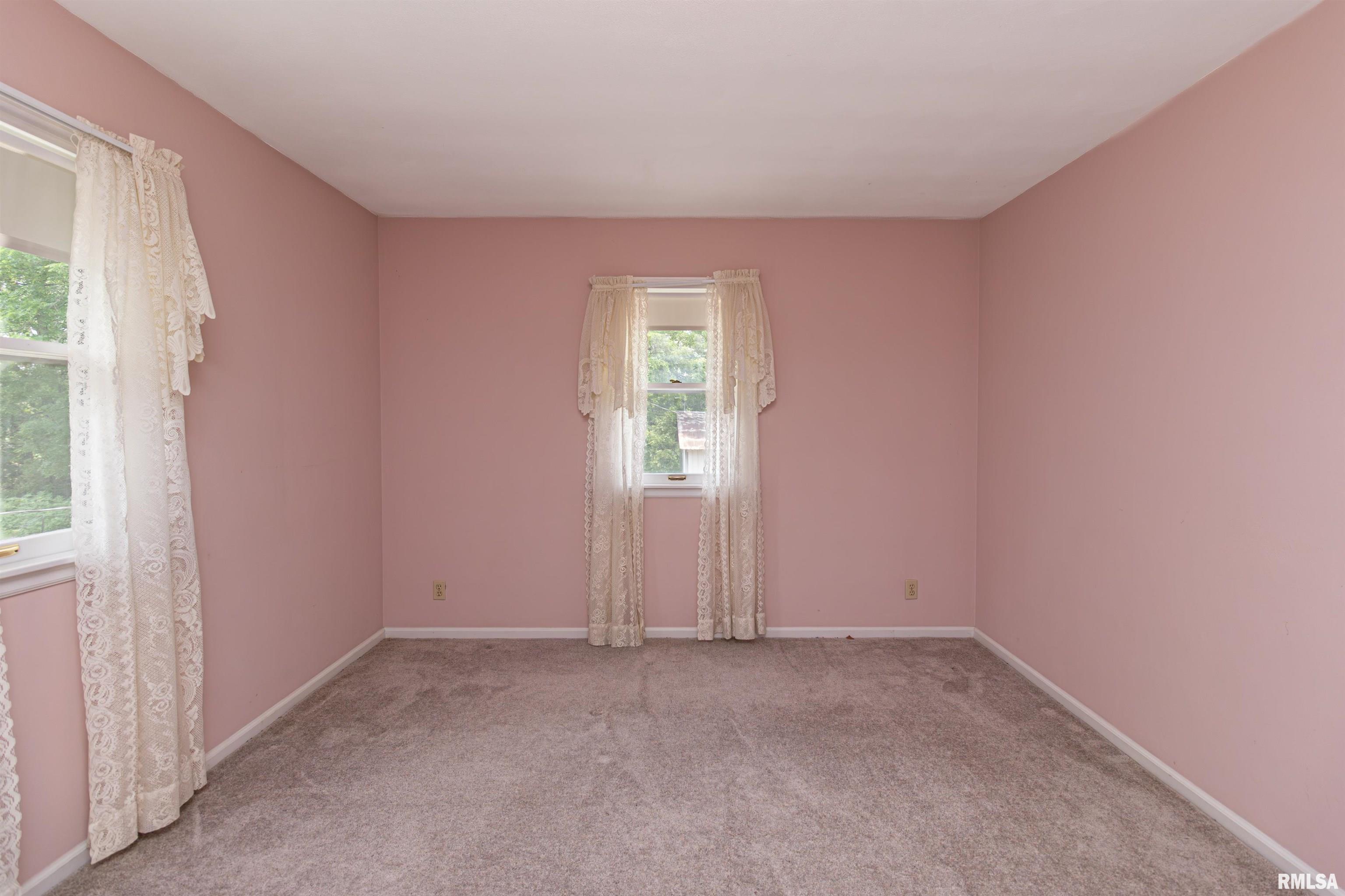17943 Red Shale Hill Road Pekin, IL 61554 - Photo 46 of 51 Gallery Image 46