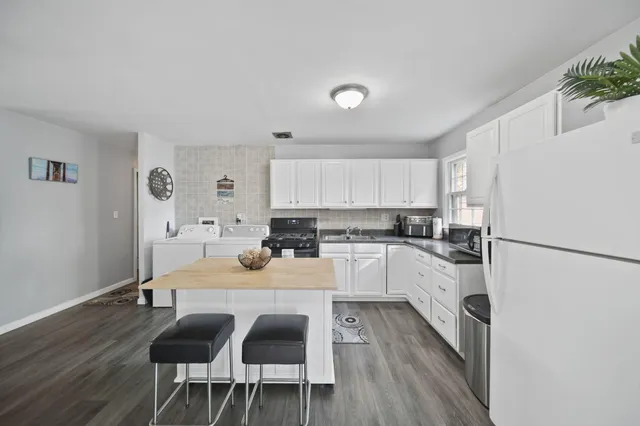 $192,000 | 3457 Cambridge Avenue, Jackson, MI 49203