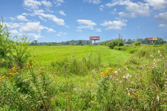 $1,299,900 | 13472 West Freeway Drive, Columbus, MN 55038