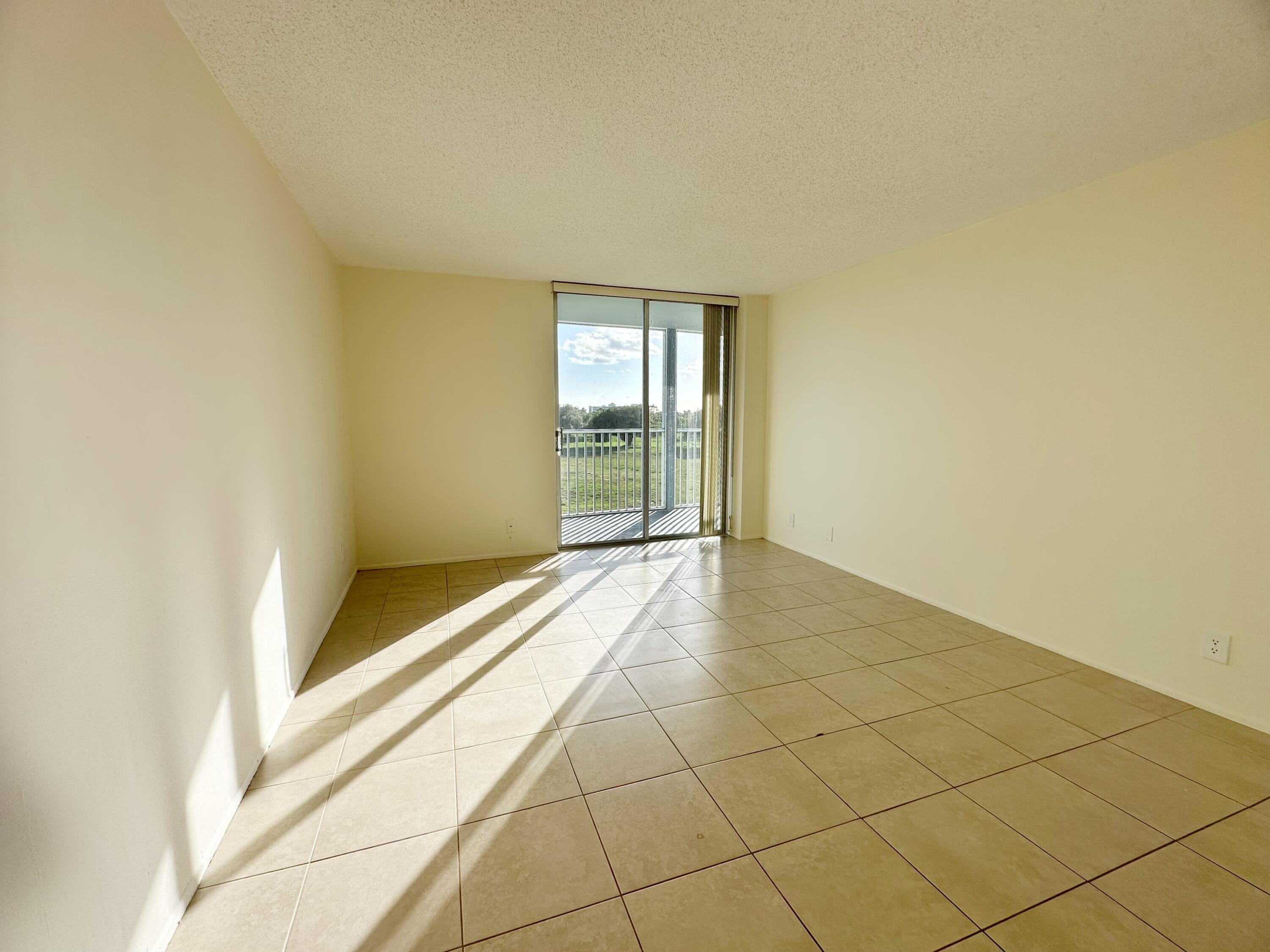 5301 Northwest 2nd Avenue, Unit 401 Boca Raton, FL 33487 - Photo 22 of 39 IMG_5411