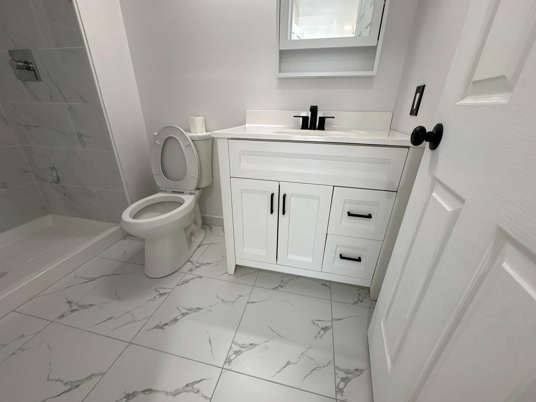 72304 Delaire Landing Road, Unit 304 Philadelphia, PA 19114 - Photo 32 of 56 Full Bath 1