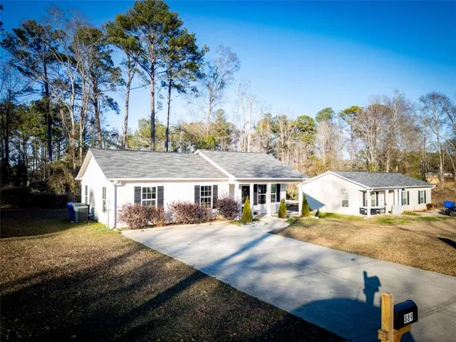$240,000 | 889 Green Valley Drive Northwest, Conyers, GA 30012