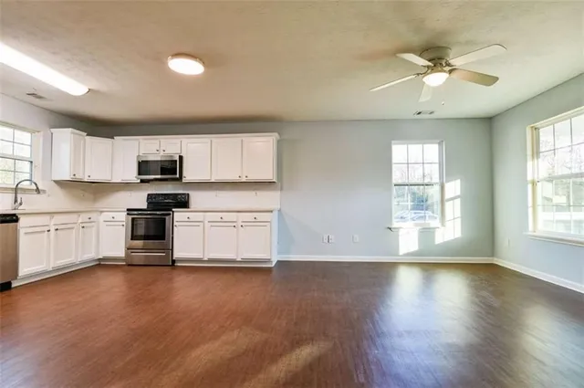 $240,000 | 889 Green Valley Drive Northwest, Conyers, GA 30012