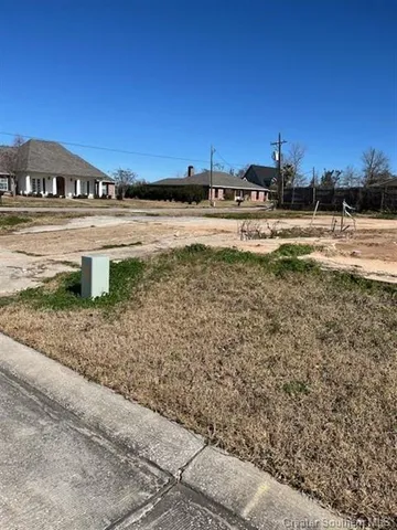 $15,000 | 401 East Krause Street, Westlake, LA 70669