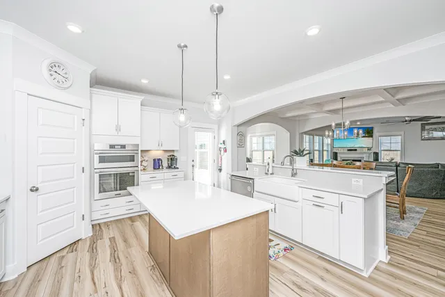 $620,000 | 435 Rowley Lane, Summerville, SC 29486