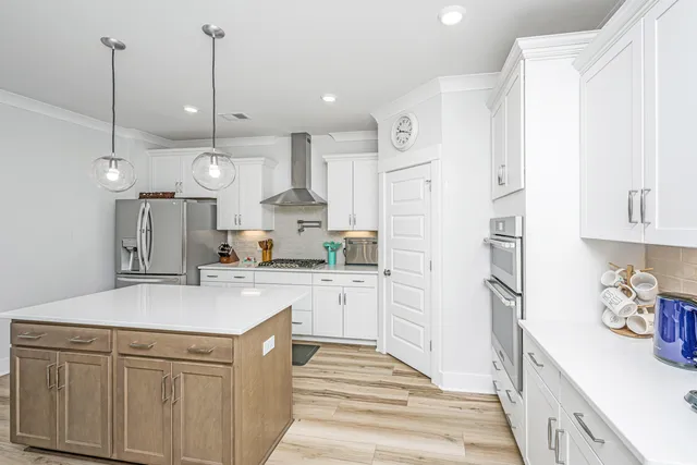 $620,000 | 435 Rowley Lane, Summerville, SC 29486