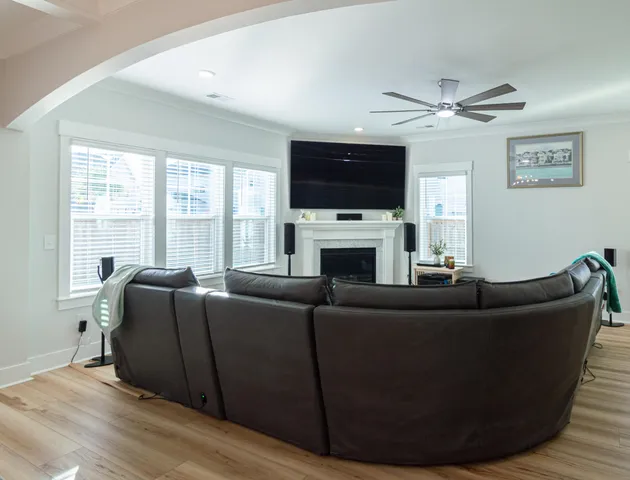 $620,000 | 435 Rowley Lane, Summerville, SC 29486