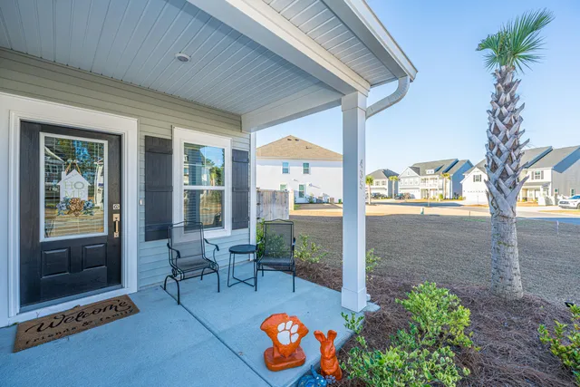 $620,000 | 435 Rowley Lane, Summerville, SC 29486