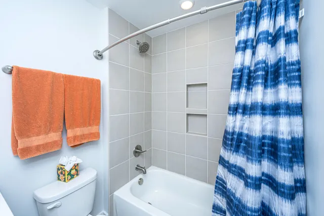 $620,000 | 435 Rowley Lane, Summerville, SC 29486