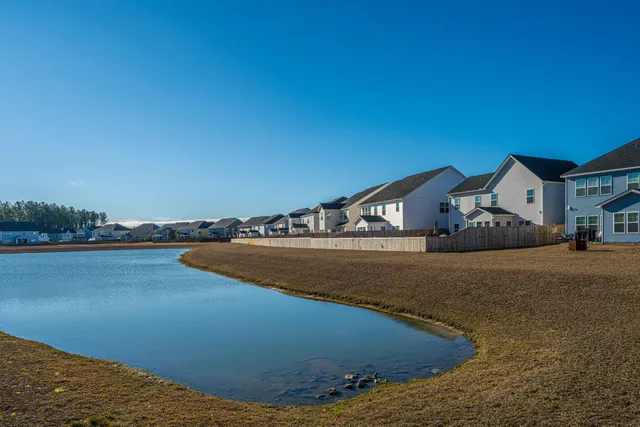 $620,000 | 435 Rowley Lane, Summerville, SC 29486