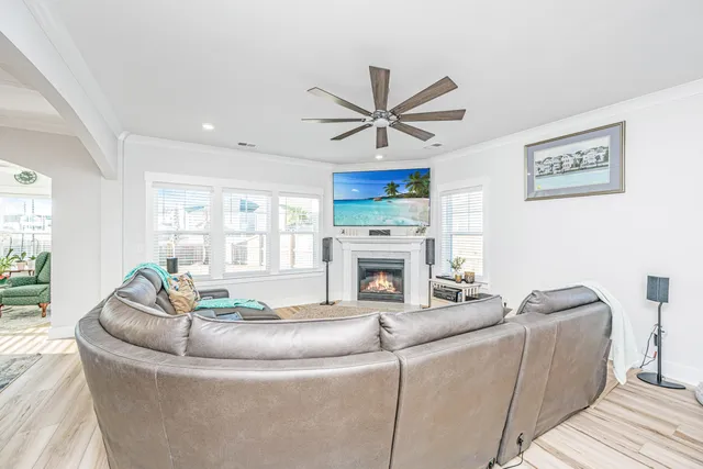 $620,000 | 435 Rowley Lane, Summerville, SC 29486