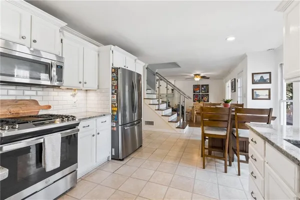 $565,000 | 485 Surveyors Point, Suwanee, GA 30024