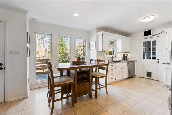 $565,000 | 485 Surveyors Point, Suwanee, GA 30024