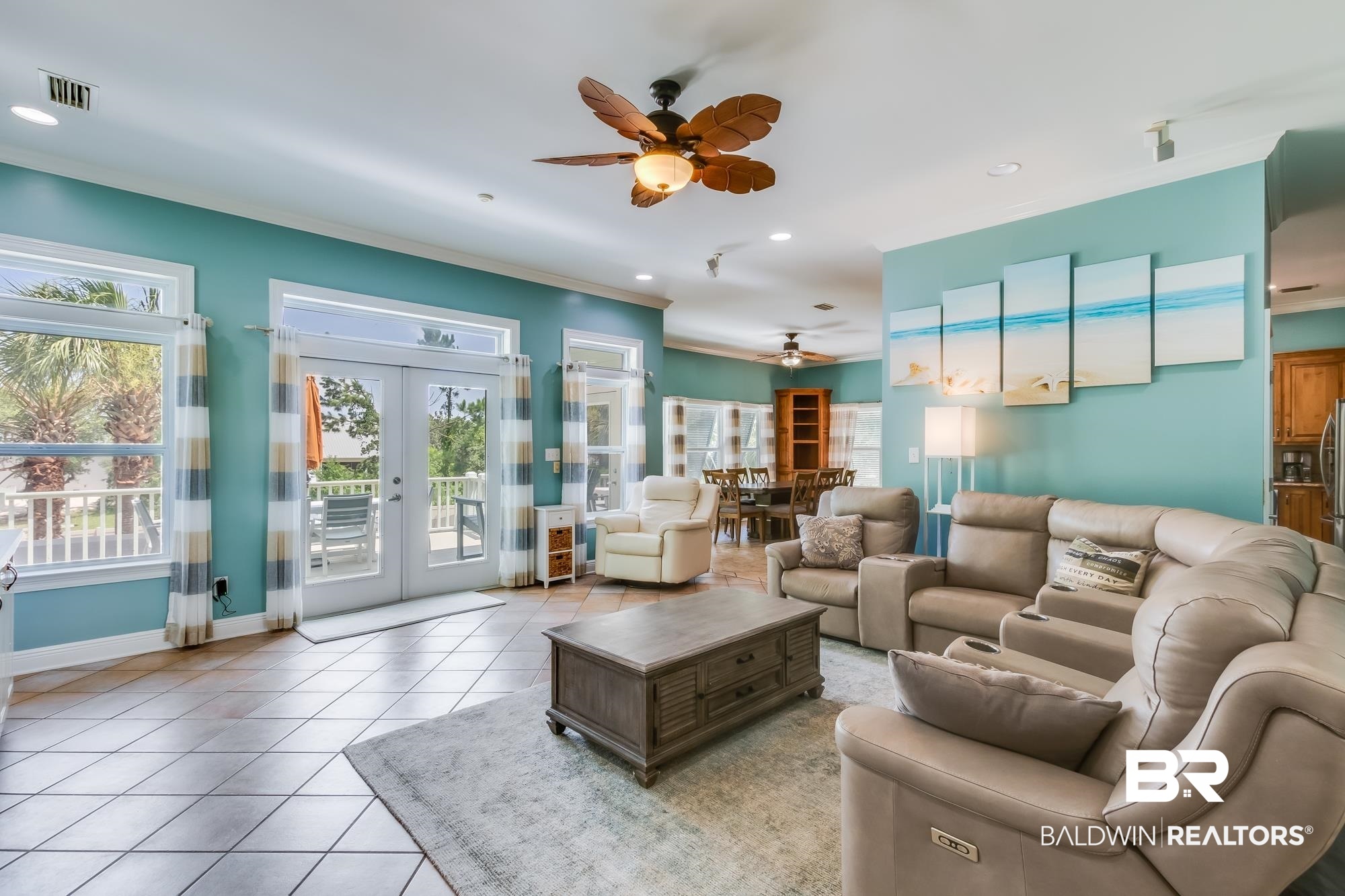 31043 Peninsula Drive Orange Beach, AL 36561 - Photo 3 of 50 Living Area