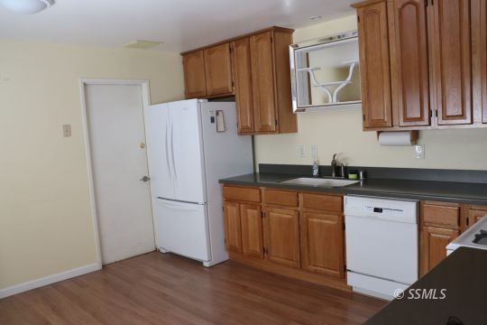 528 North Inyo Street Ridgecrest, CA 93555 - Photo 8 of 19 Gallery Image 8