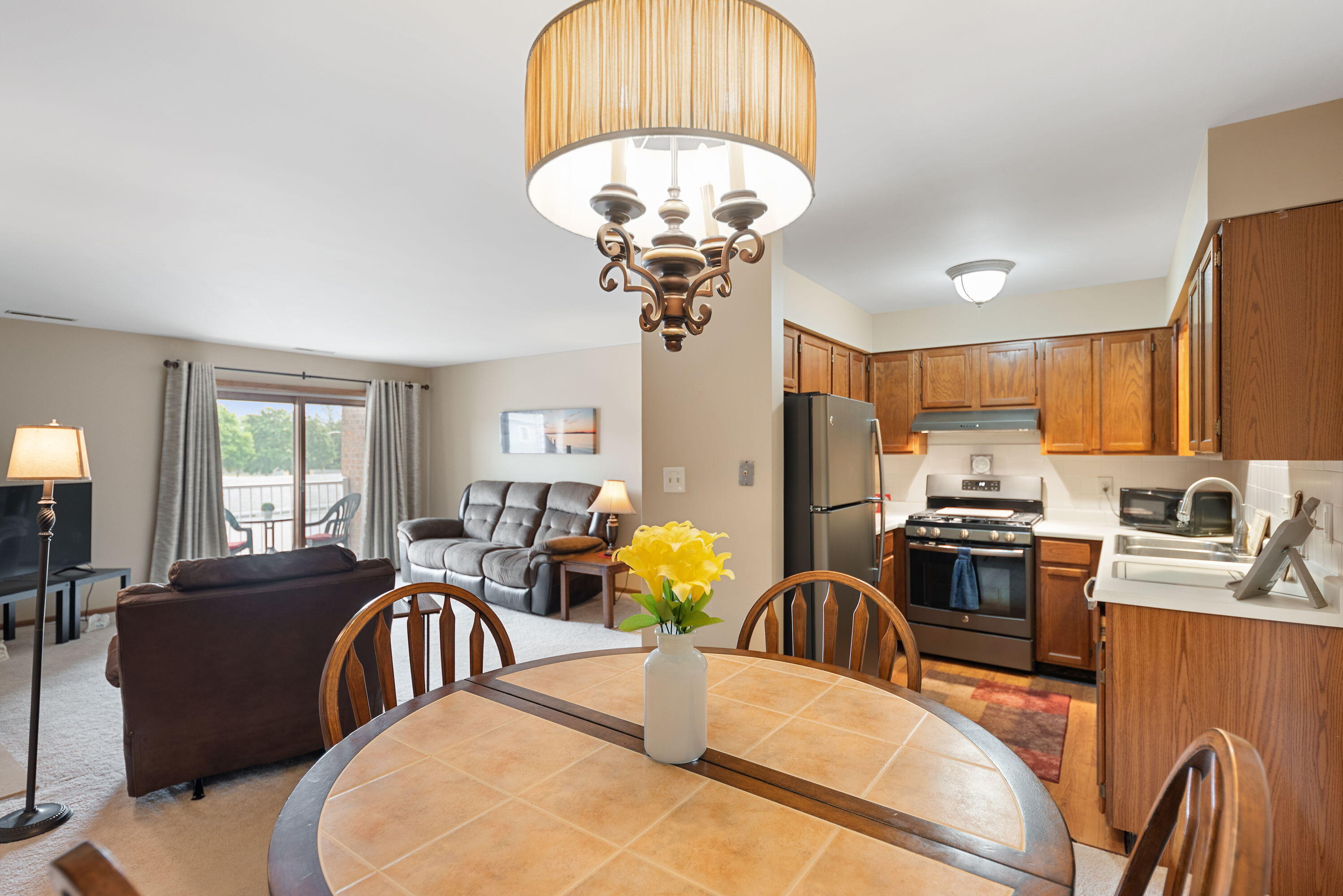 9651 Merrillville Road, Unit 204 Crown Point, IN 46307 - Photo 11 of 26 2996x2000