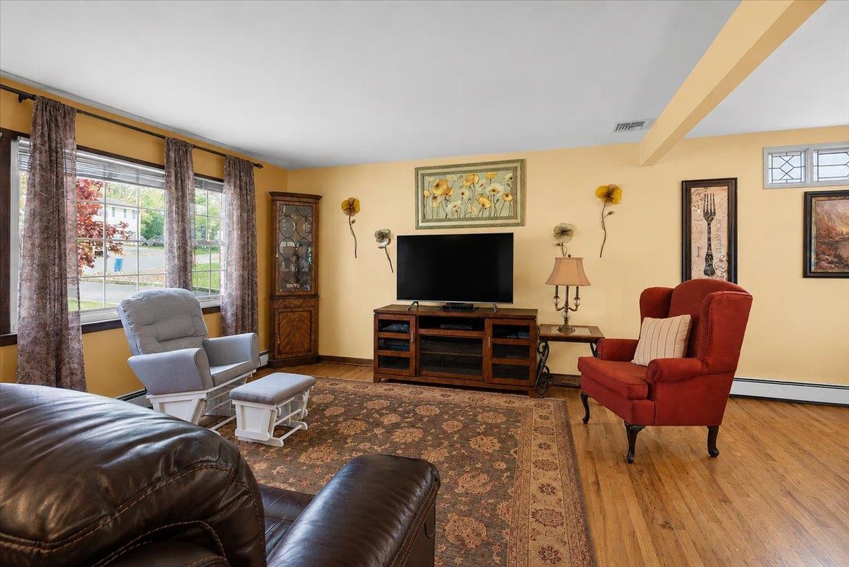 31 Center Street Butler, NJ 07405 - Photo 7 of 50