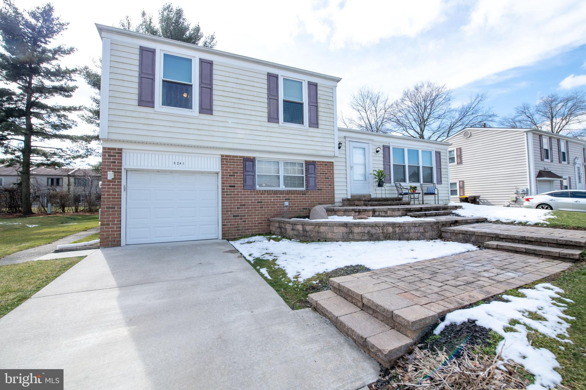 3241 Claridge Road Bensalem, PA 19020 - Photo 3 of 42 Gallery Image 3