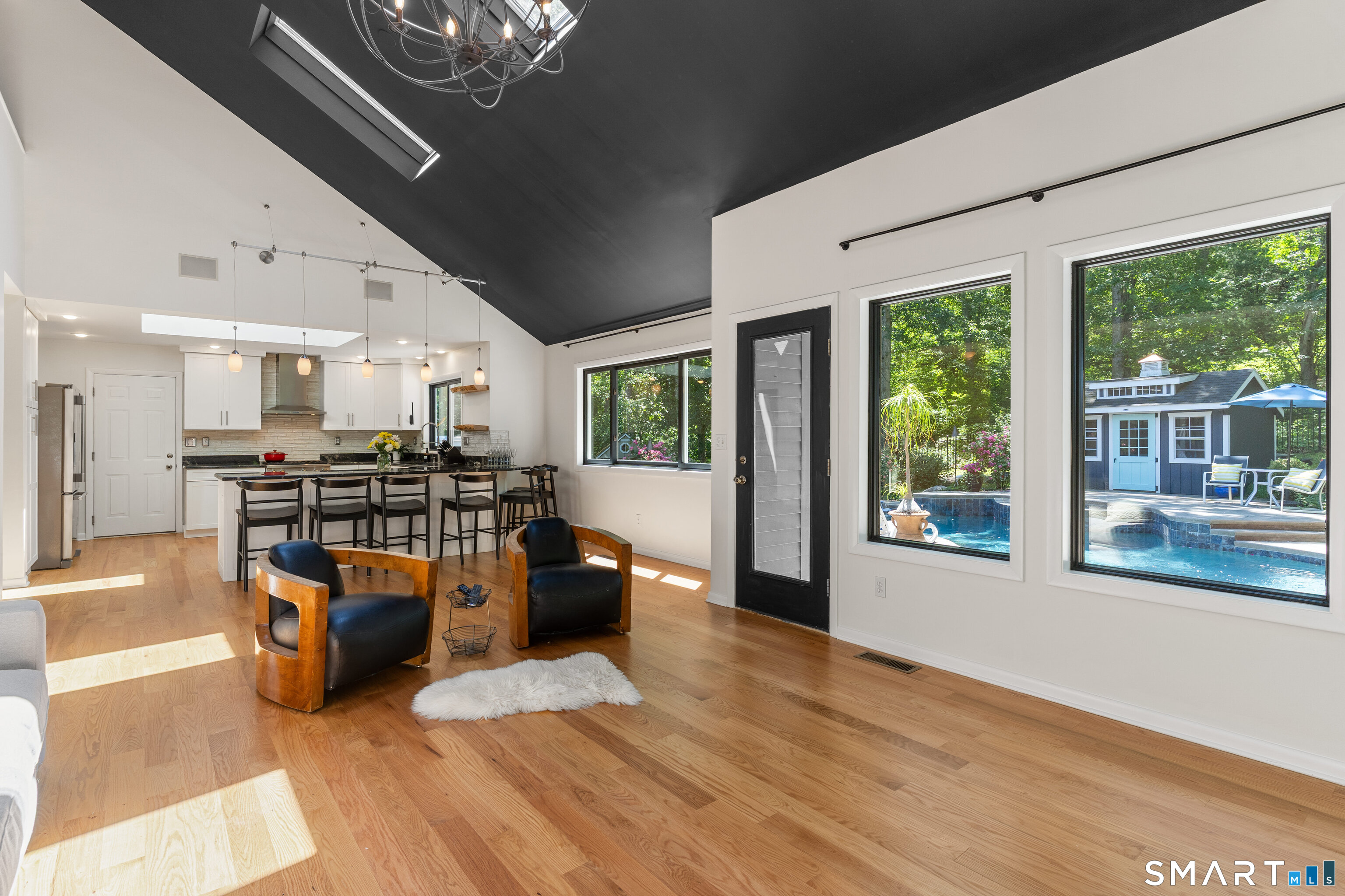 84 Sawmill Road Branford, CT 06405 - Photo 15 of 40