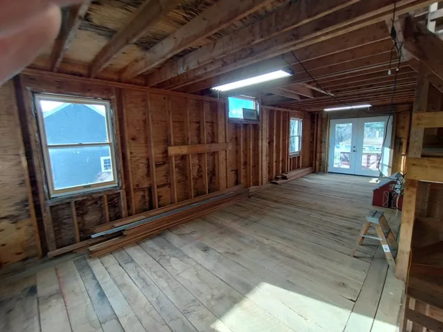 $189,000 | 11 Dulcies Point Road, Kingston, NH 03848