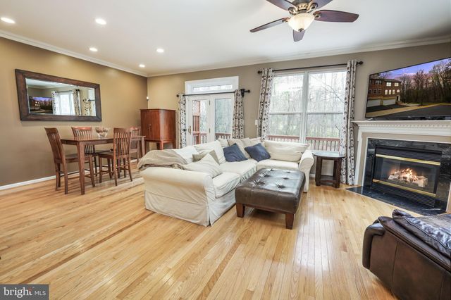 $818,000 | 6591 Kiernan Court, Alexandria, VA 22315