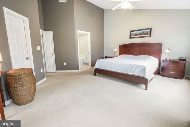 $818,000 | 6591 Kiernan Court, Alexandria, VA 22315