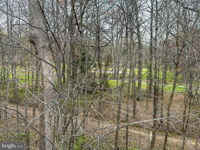 $818,000 | 6591 Kiernan Court, Alexandria, VA 22315